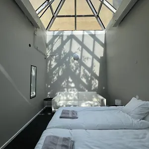  Hostel Grad And Sweden