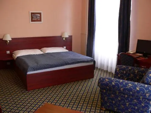 Hotel Villa Lauretta كارلوفي فاري