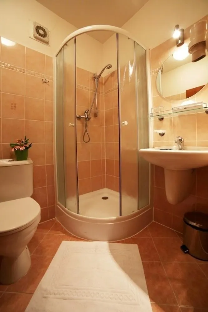 Hotel Villa Lauretta كارلوفي فاري