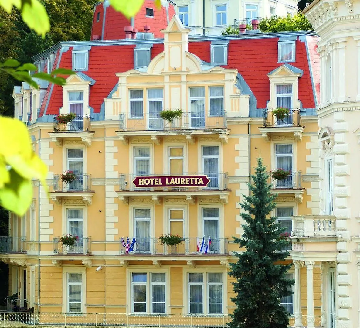 ****  Hotel Villa Lauretta كارلوفي فاري جمهورية التشيك